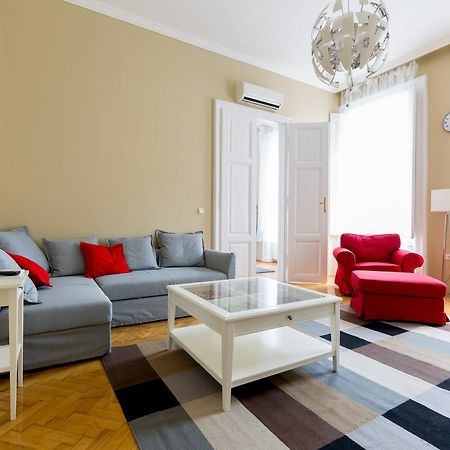 Bpm-Apartment Kiraly Budapešť Exteriér fotografie